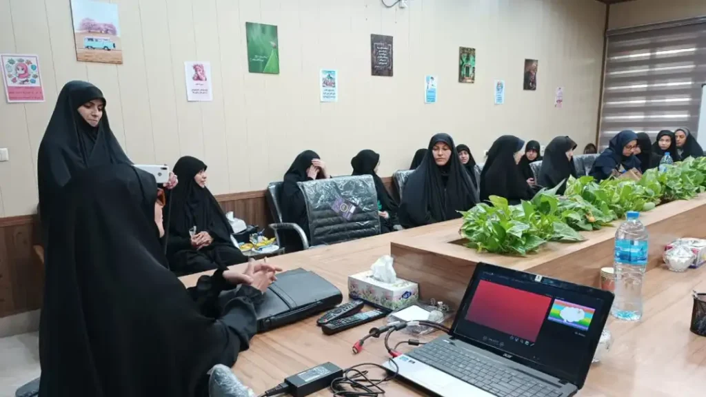 بازدید مربیان ابتدایی