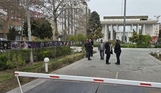 برگزاری نمایشگاه عبور از غبار